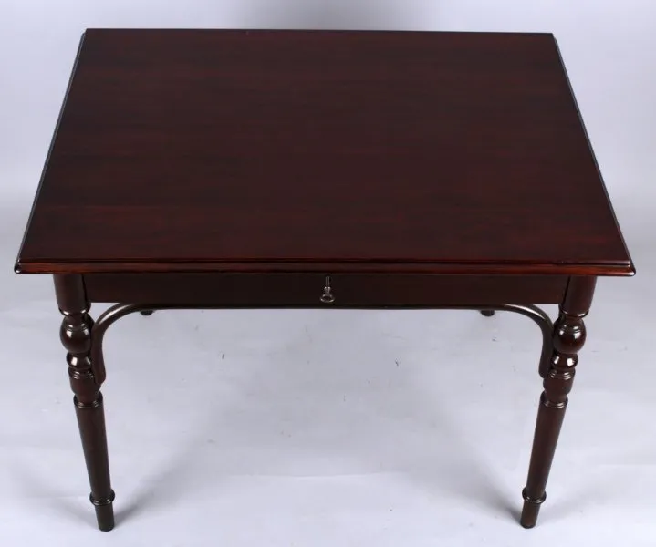 Stůl Thonet - 2