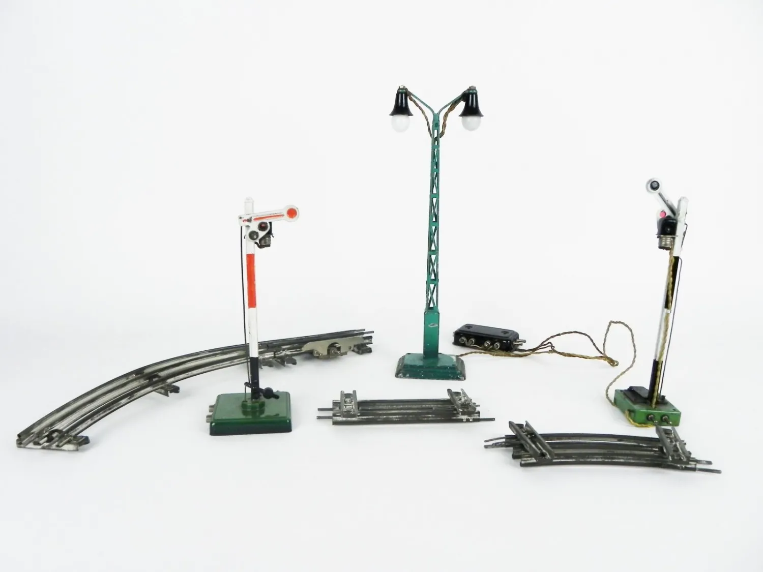 Märklin –  vláčky, nádraží, kolejiště a příslušens - 19