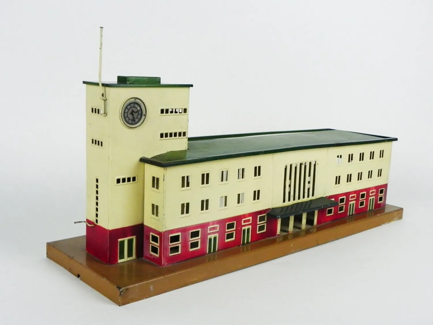 Märklin –  vláčky, nádraží, kolejiště a příslušens - 3