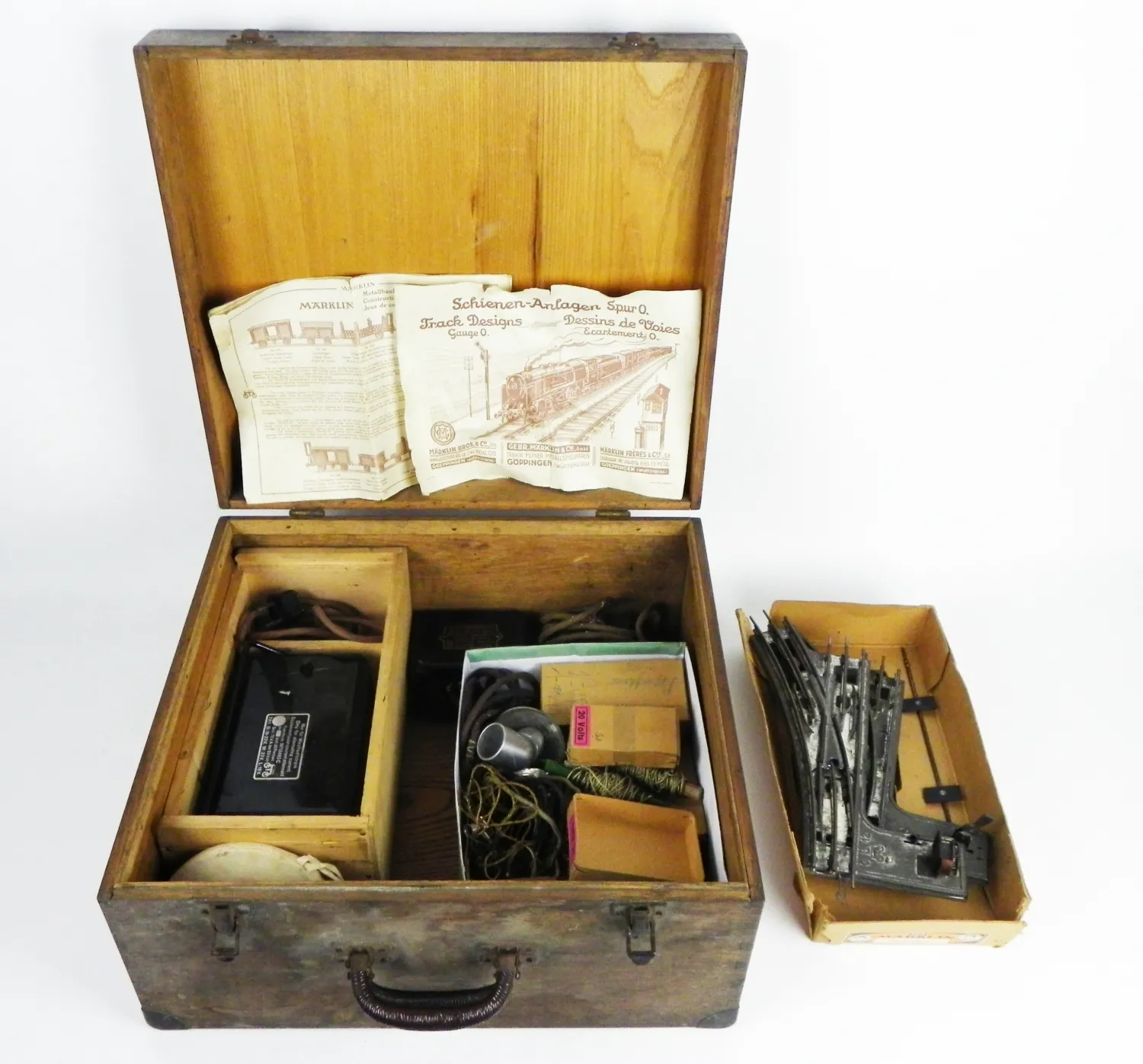 Märklin –  vláčky, nádraží, kolejiště a příslušens - 30