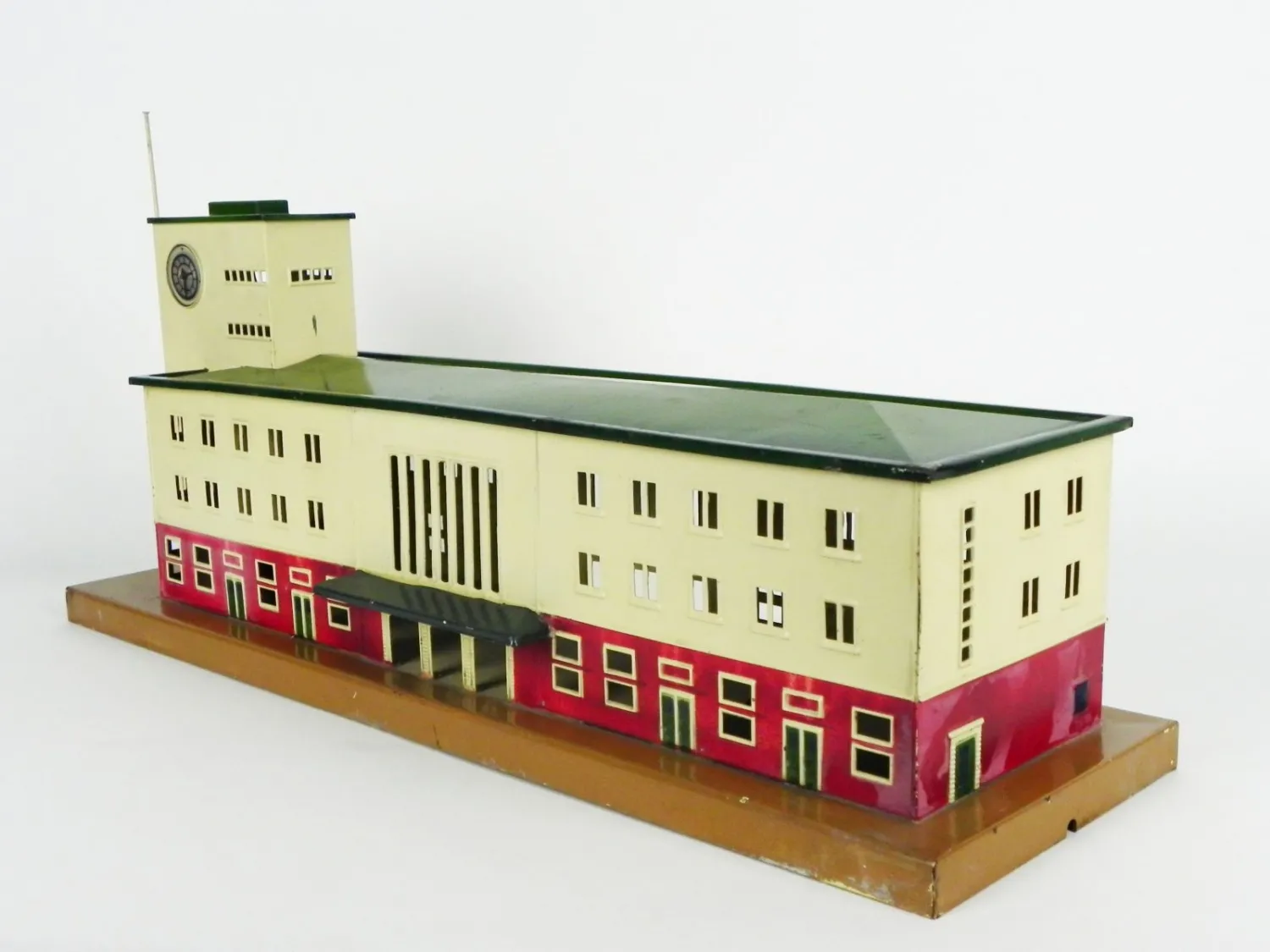 Märklin –  vláčky, nádraží, kolejiště a příslušens - 4