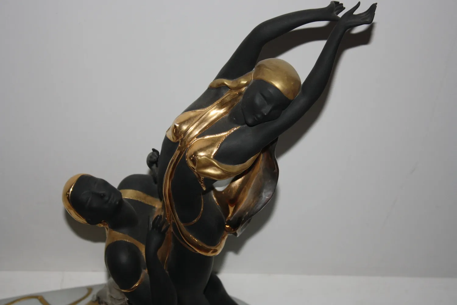 VELKÉ PORCELÁNOVÉ SOUSOŠÍ – SIGNOVÁNO LARPIÉ - 2