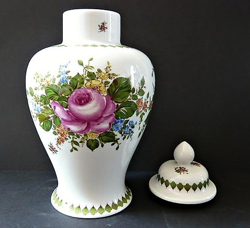 Párové vázy s víčky – Unterweissbach - 3