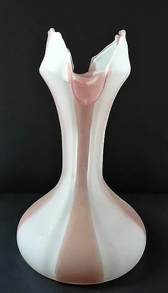 Váza z matného skla - 5