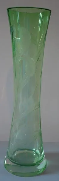 Váza se stonkem kosatce – Moser - 9