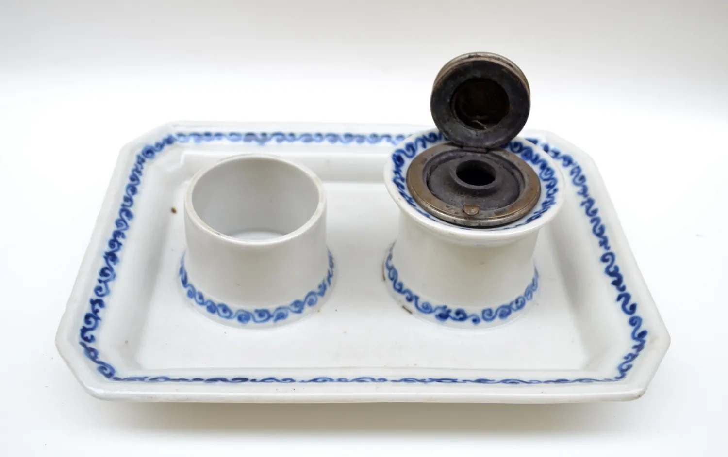 Porcelánový kalamář - 2