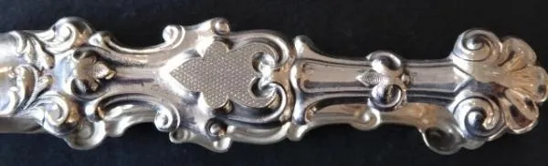 Postříbřené kleštičky z období biedermeier - 1