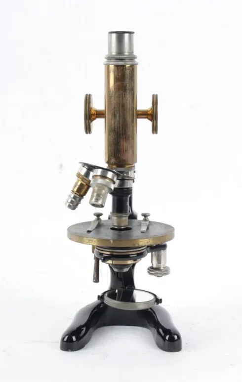 Mikroskop C. Reichert - 3