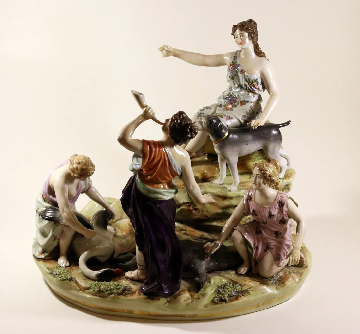 Porcelánové ženské sousoší - 1