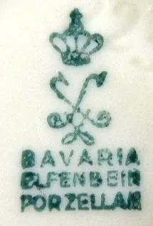 Vázička se zlacenými květinami – Oskar Schaller - 2