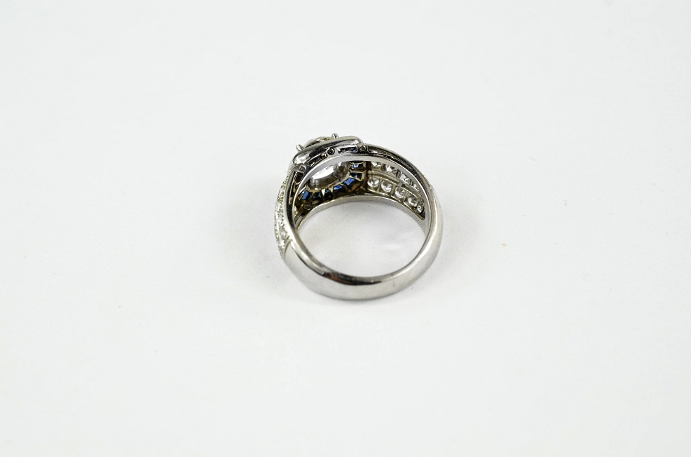 Platinový Art deco prsten s brilianty a safíry - 3