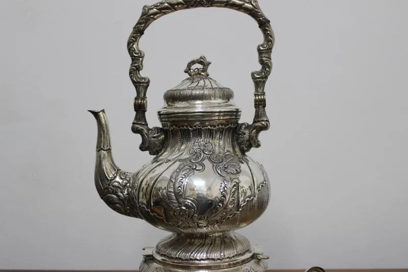 Velký Stříbrný Italský Samovar - 3