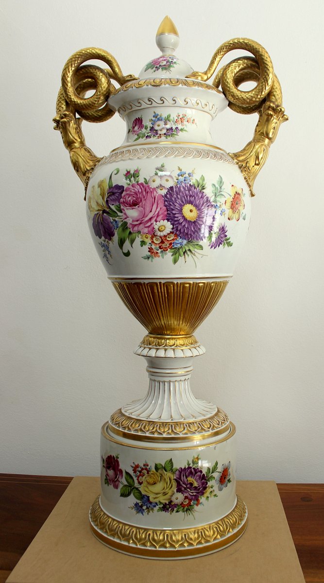 Dresden Porzellan,  Impozantní Porcelánová Váza