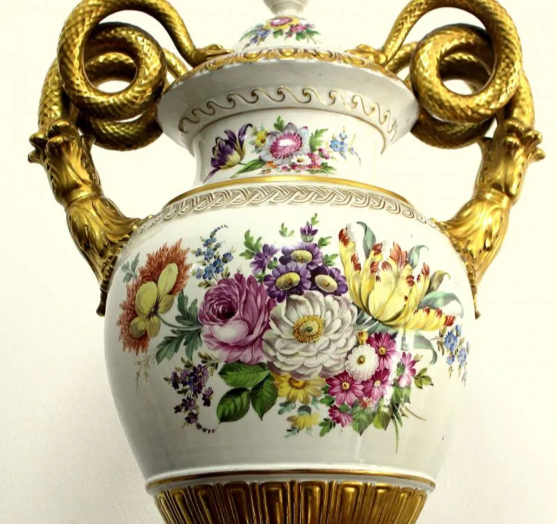 Dresden Porzellan,  Impozantní Porcelánová Váza - 2