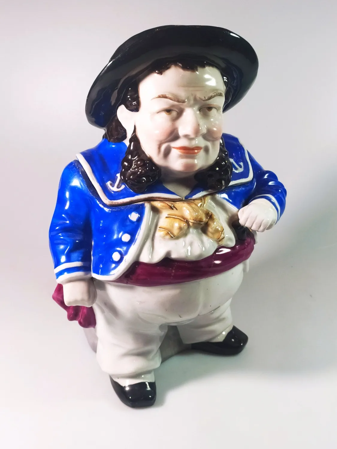 Porcelánová dóza na tabák