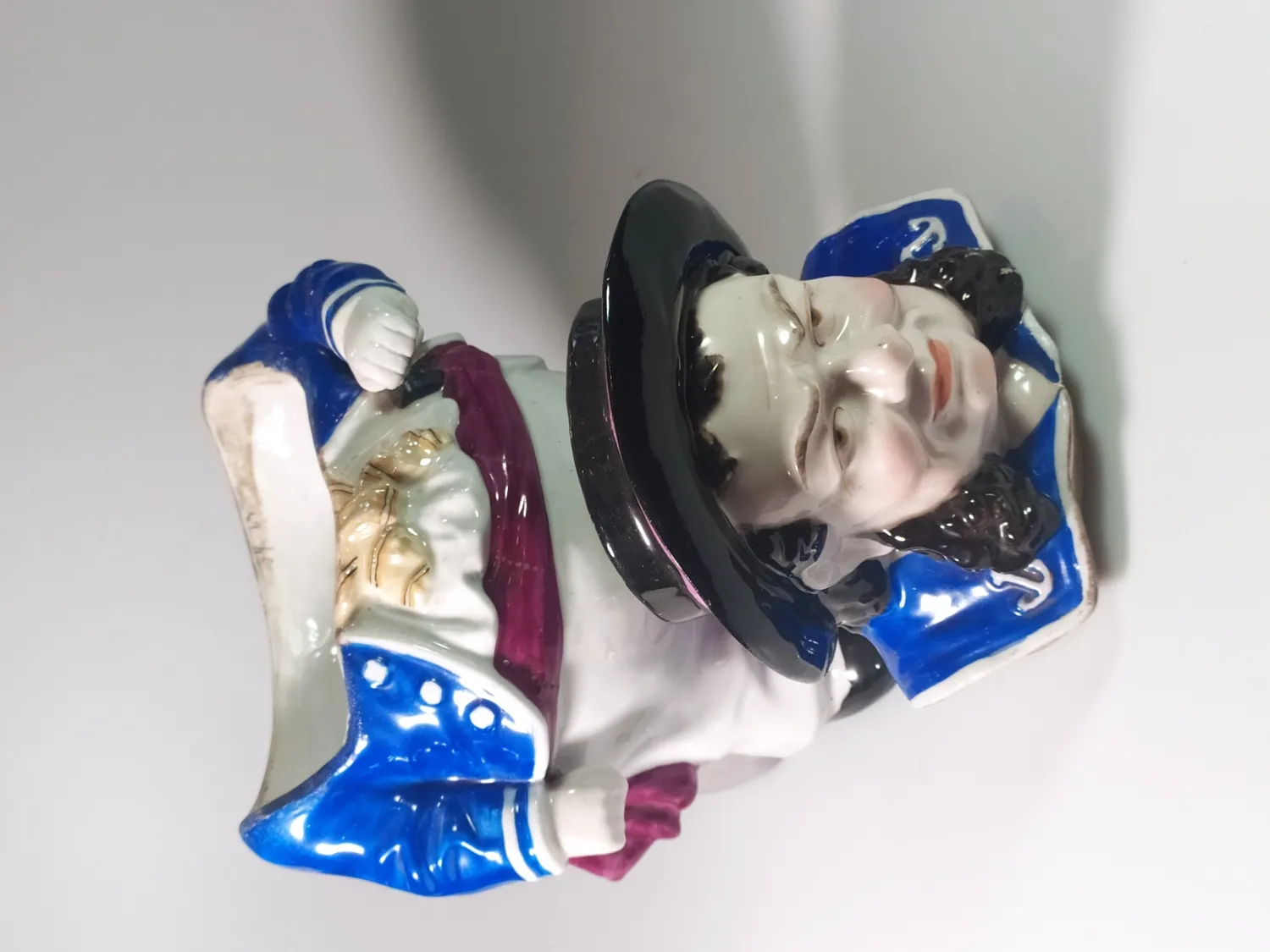 Porcelánová dóza na tabák - 2