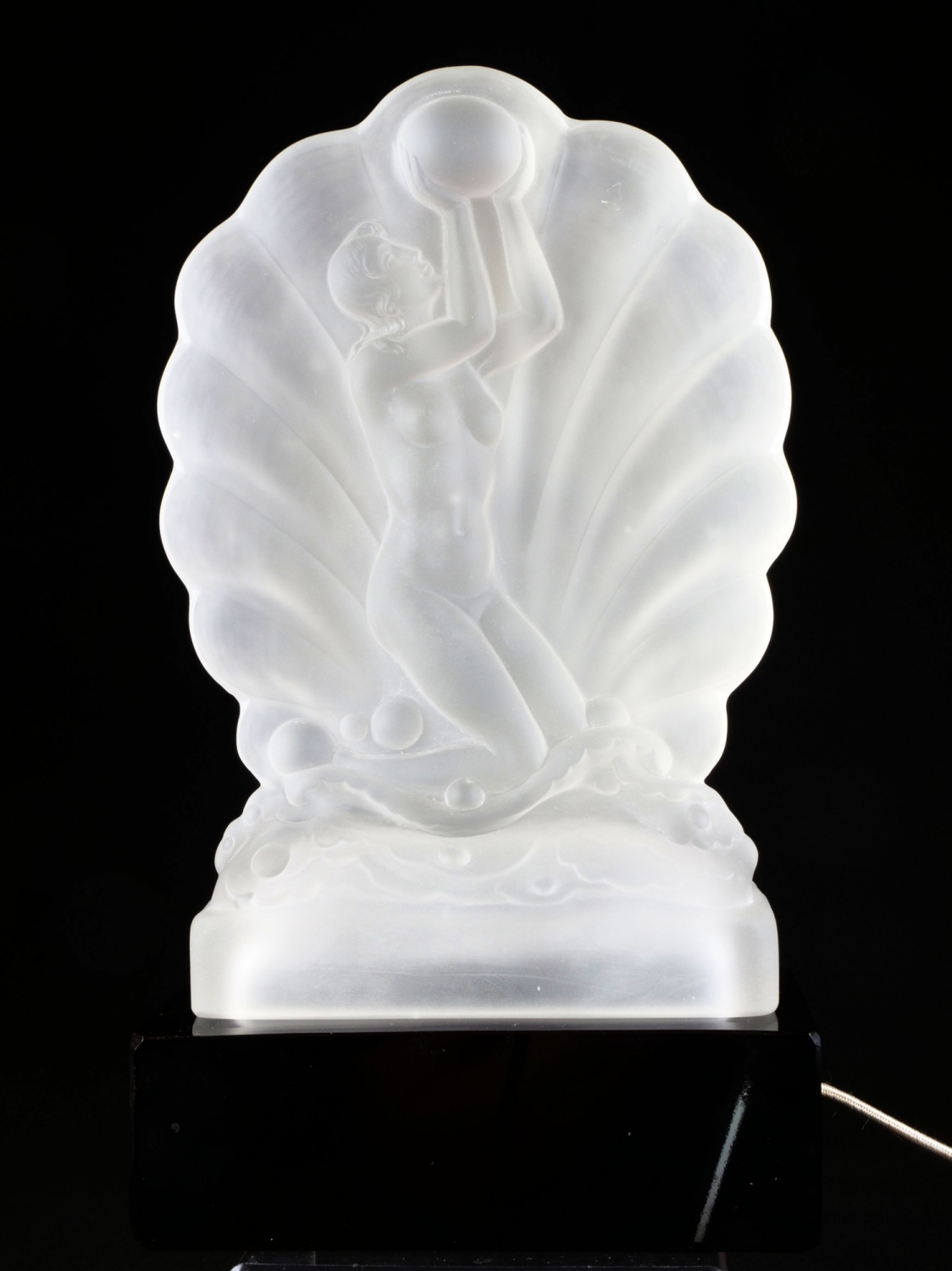 Svítidlo – figurální dekorace