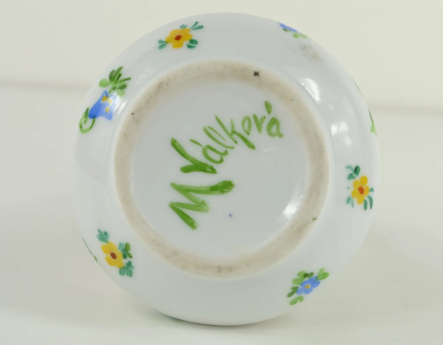 Porcelánová dózička – M. Válová - 5