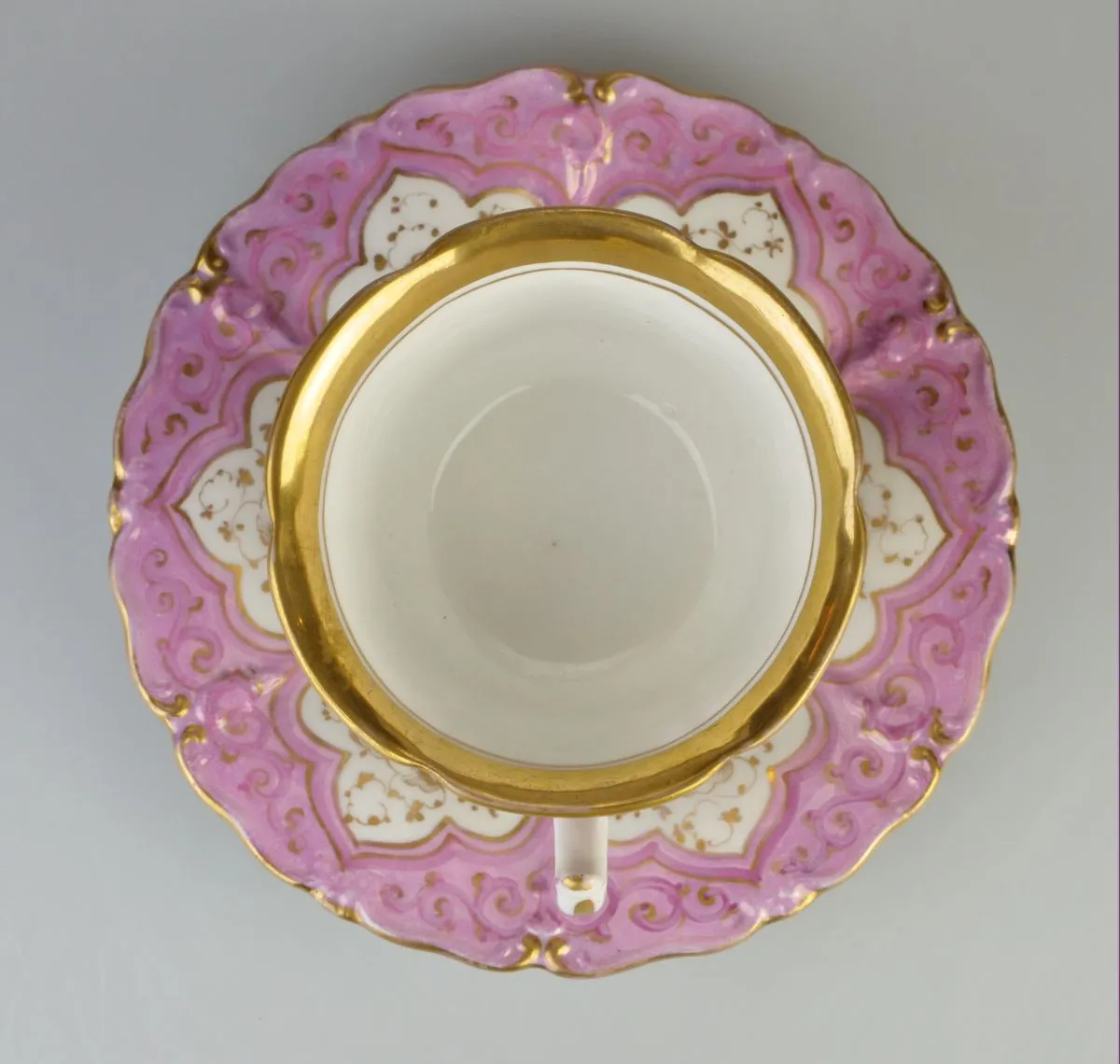Porcelánový šálek s podšálkem - 7