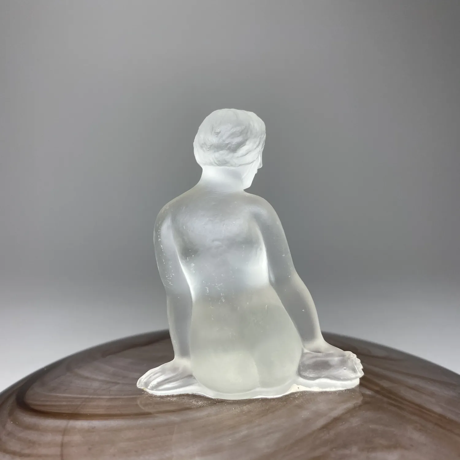 Art deco figurální dóza - 8