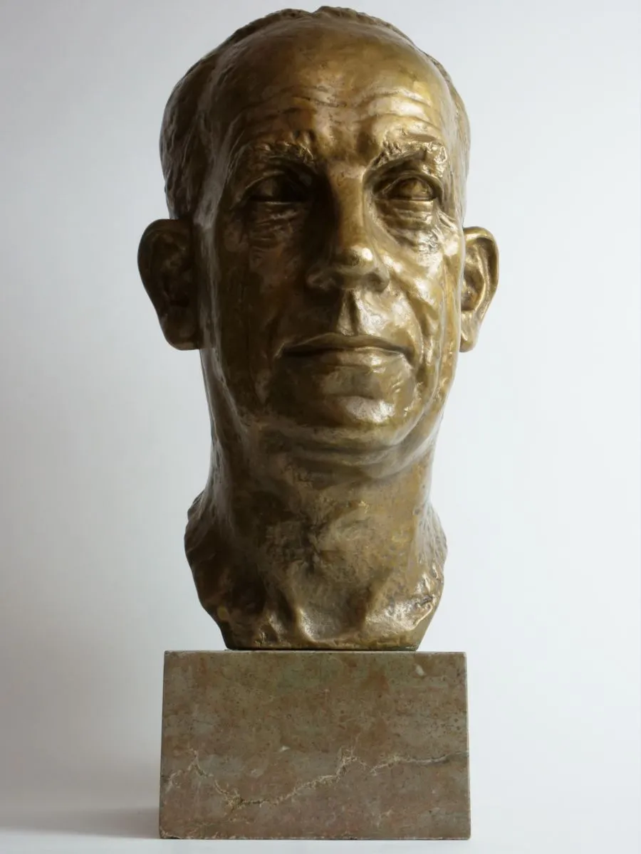 Viktor Dobrovolný – Busta Antonína Zápotockého - 2