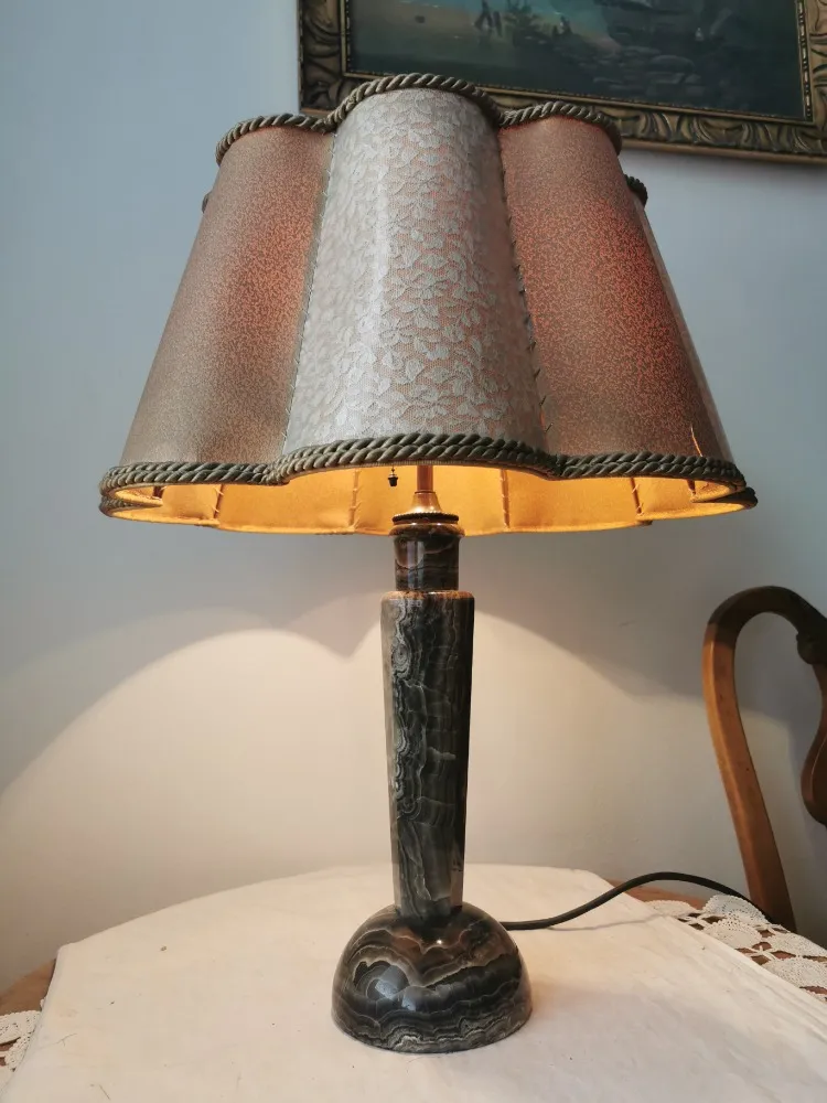 Stolní lampa s nohou z onyxu - 2