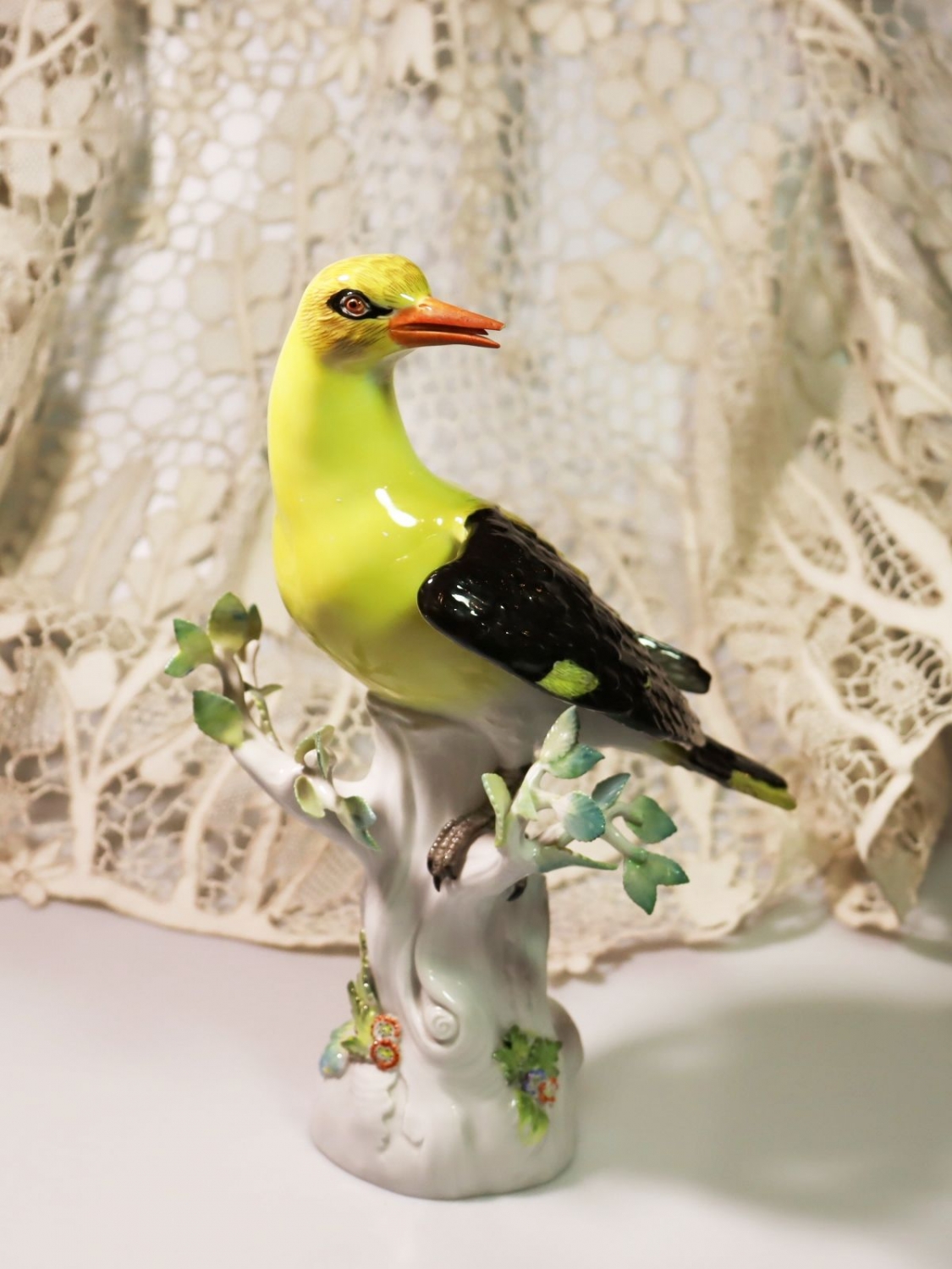 Míšeňská socha – pták