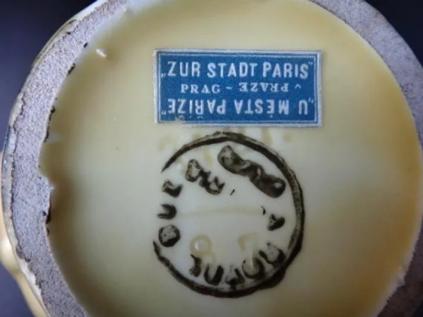 Vázička keramická s třešněmi - 2