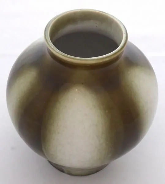 Světlá a zelená váza, cena za design roku 1975 - 4