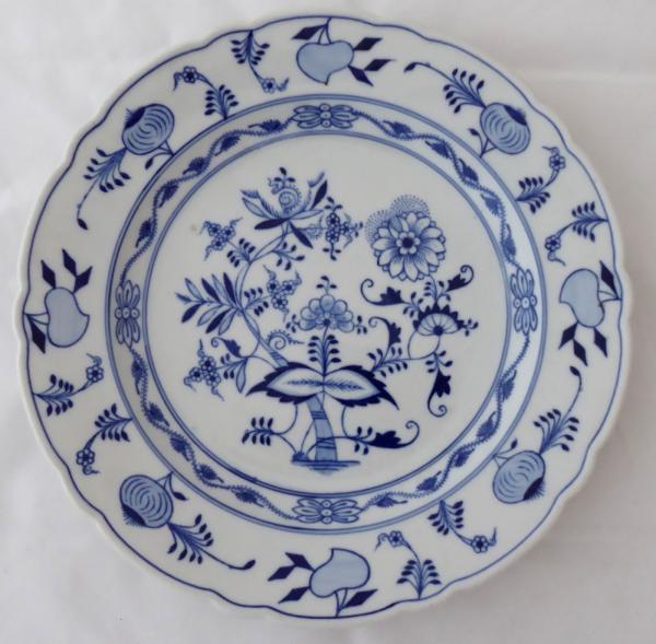 Velký talíř, cibulový vzor – Klášterec 1895 – 1945