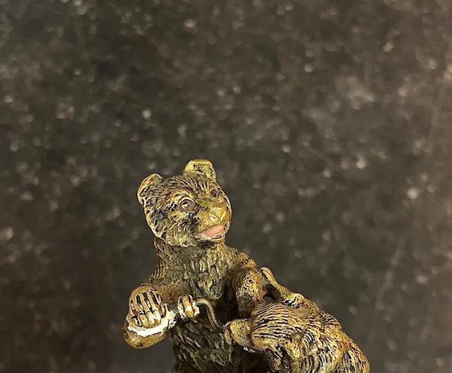 Vídeňský Bronz, Medvědi - 6