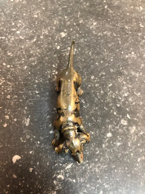 Vídeňský Bronz, Pes - 4