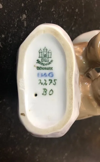 Royal Copenhagen, Chlapec s Dřevákem - 8