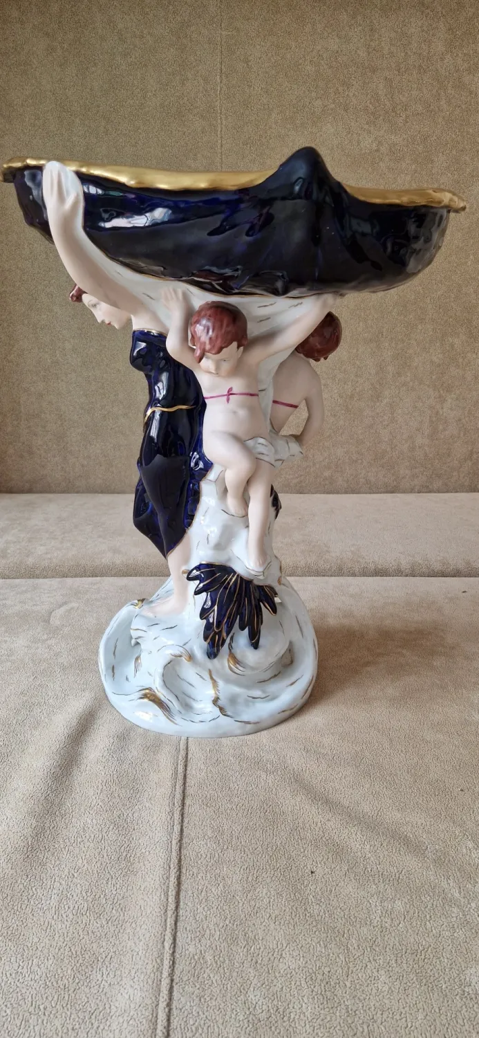 Figurální porcelán – Mísa na podstavci - 3