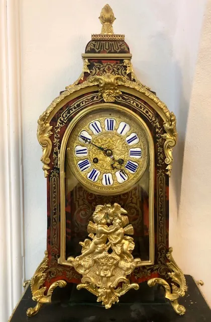 Stolní Boulle Hodiny