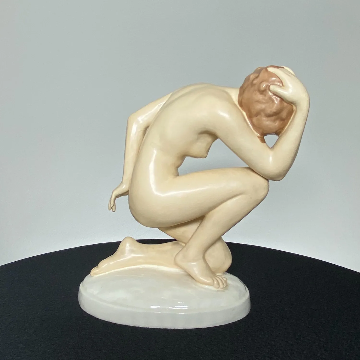 Art deco porcelánová socha nahé ženy – Royal Dux - 5