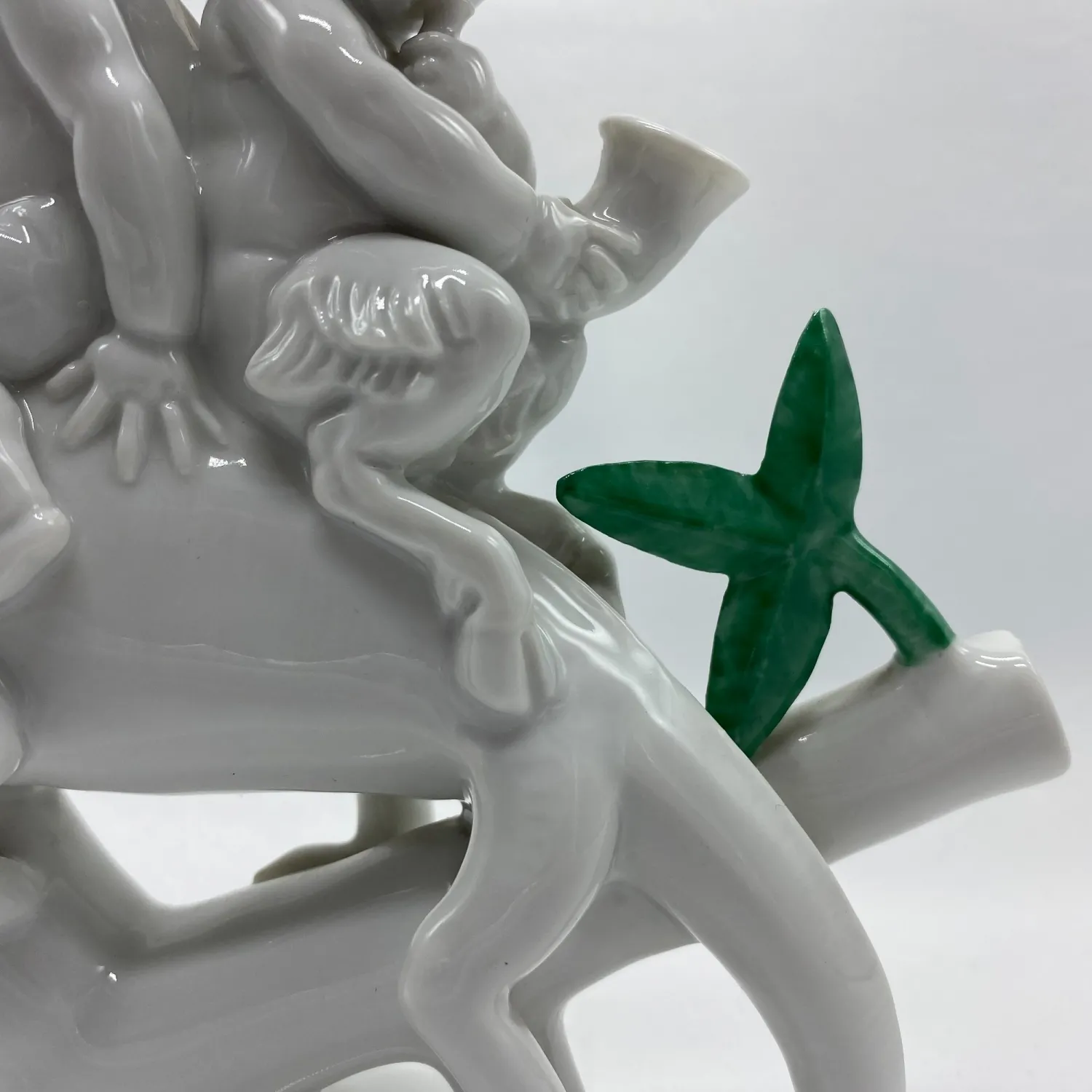 Art deco porcelánová socha dětí a chameleona – W. von Heider/Hutschenreuther - 8