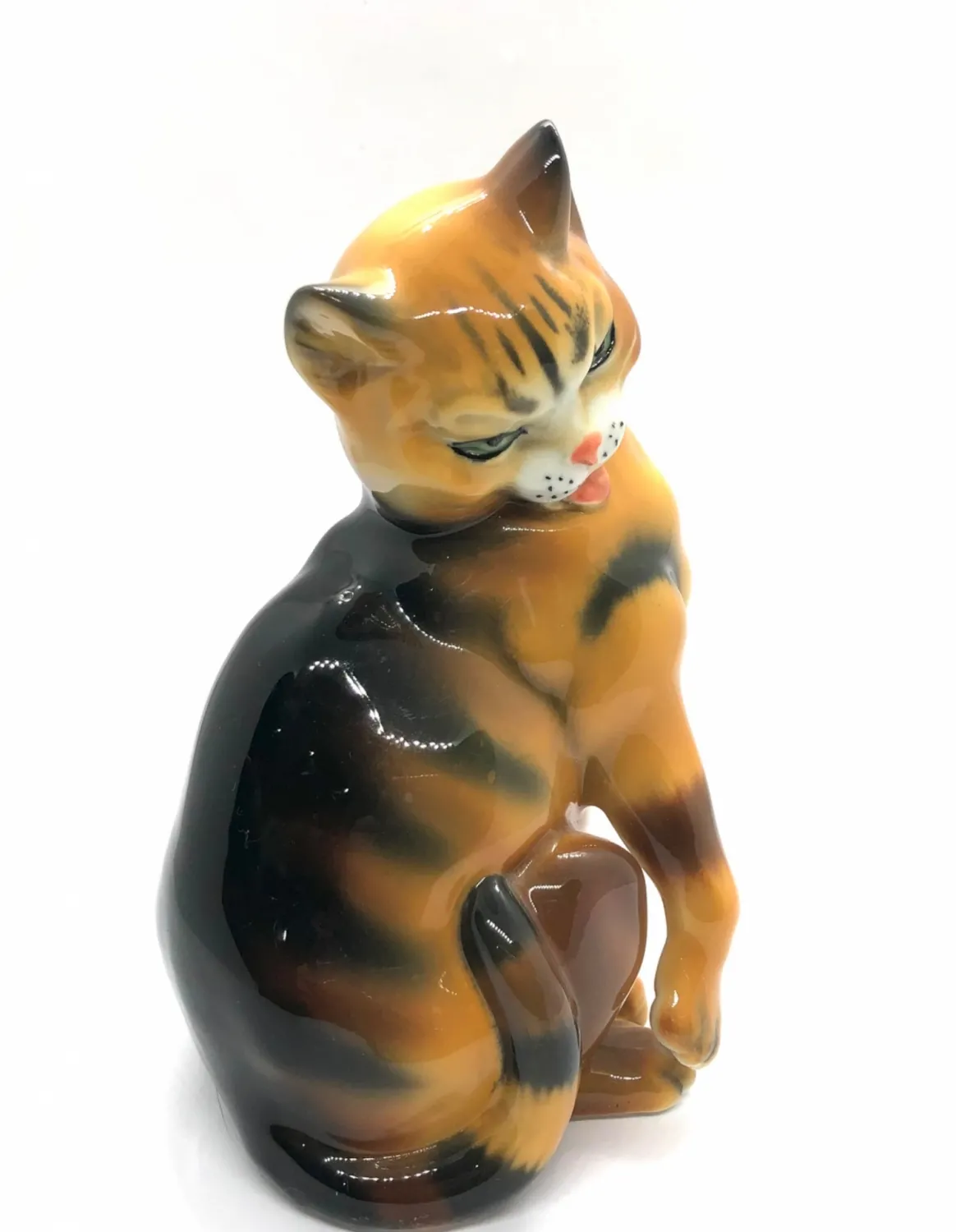 Porcelánová soška kočky – Ens - 3
