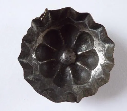 Malá měděná forma – květ - 2