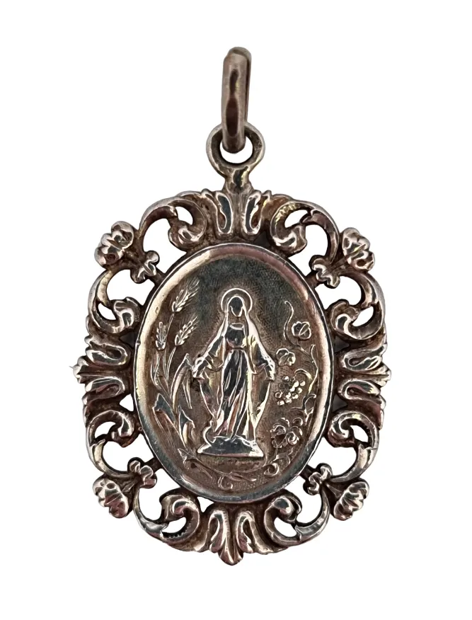 Stříbrný přívěsek  Madonka