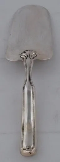 Stříbrná lopatka s figurálním motivem - 4