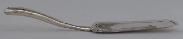 Stříbrná lopatka s figurálním motivem - 5