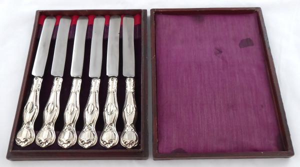 Dekorativní stříbrné malé nože z období 1866 – 188
