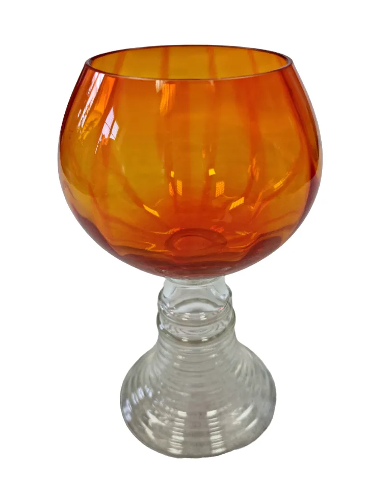 KRÁLOVSKÁ ČÍŠE