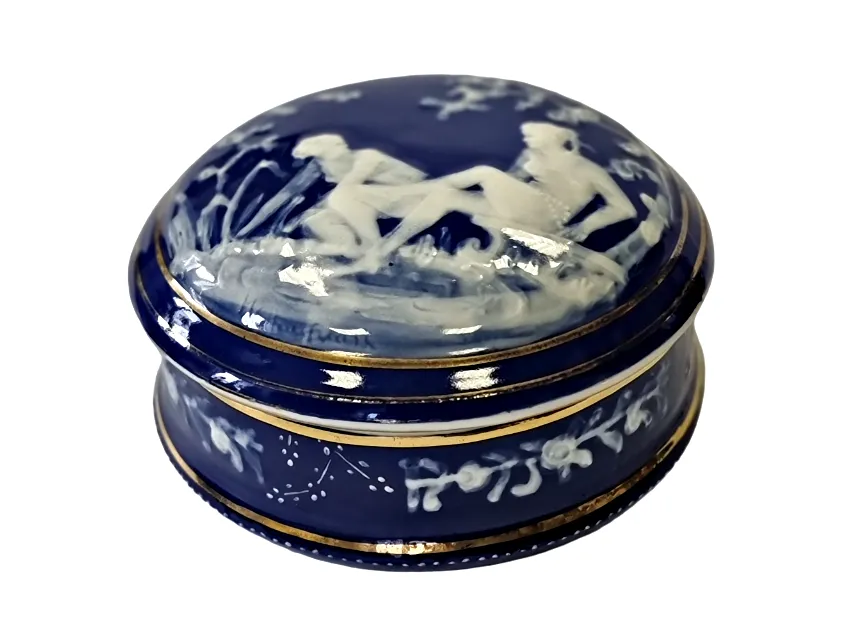 DÓZA PORCELÁNOVÁ MODRÁ ANTICKÝ MOTIV - 7