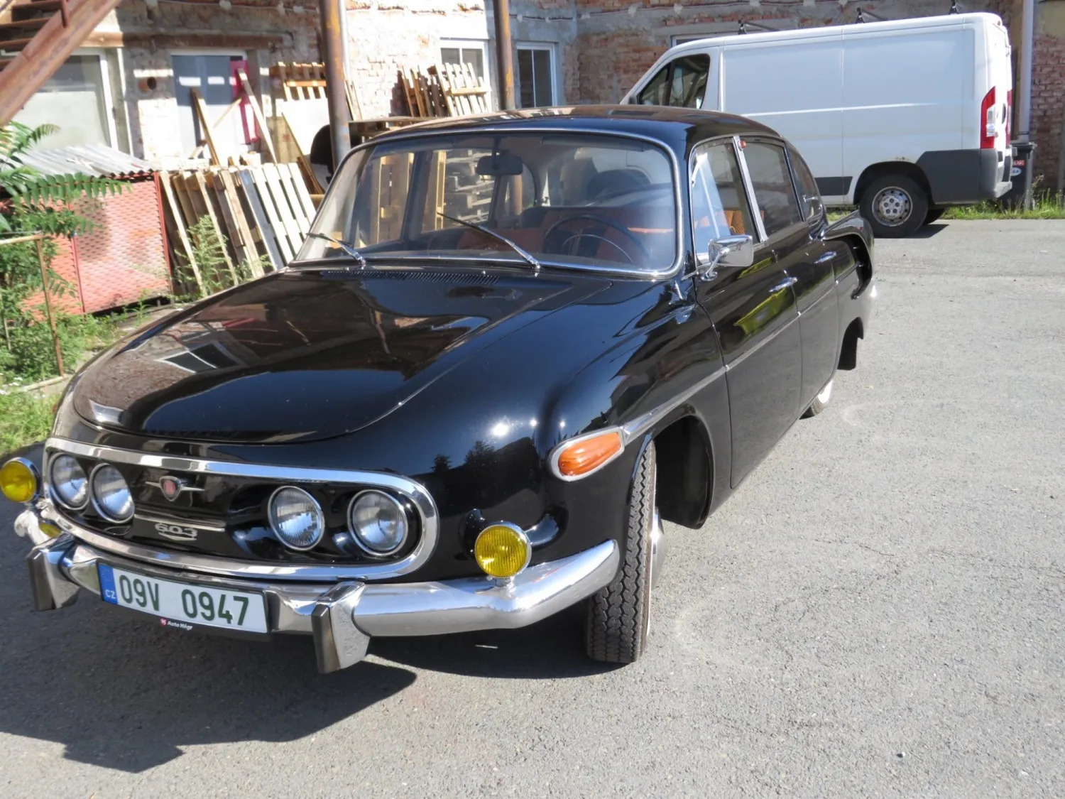 Tatra 603 - 5