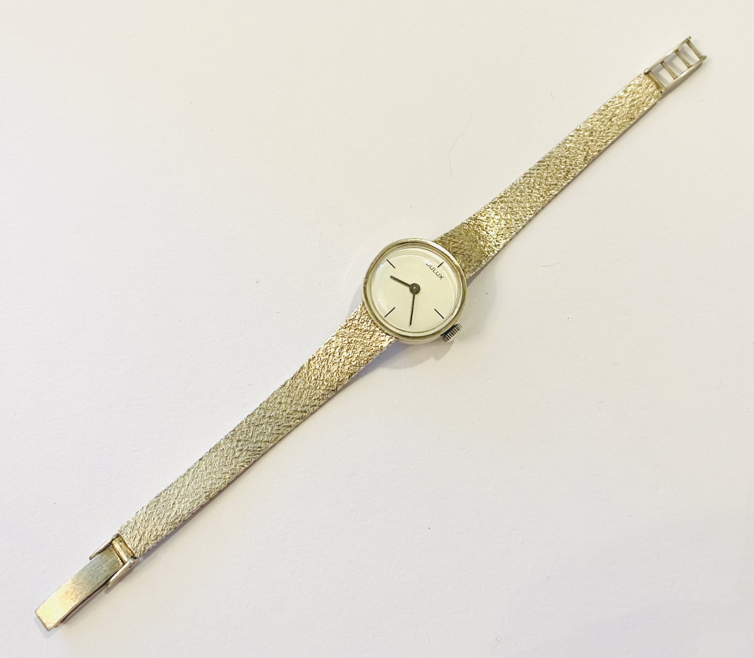 Stříbrné dámské náramkové hodinky DULUX