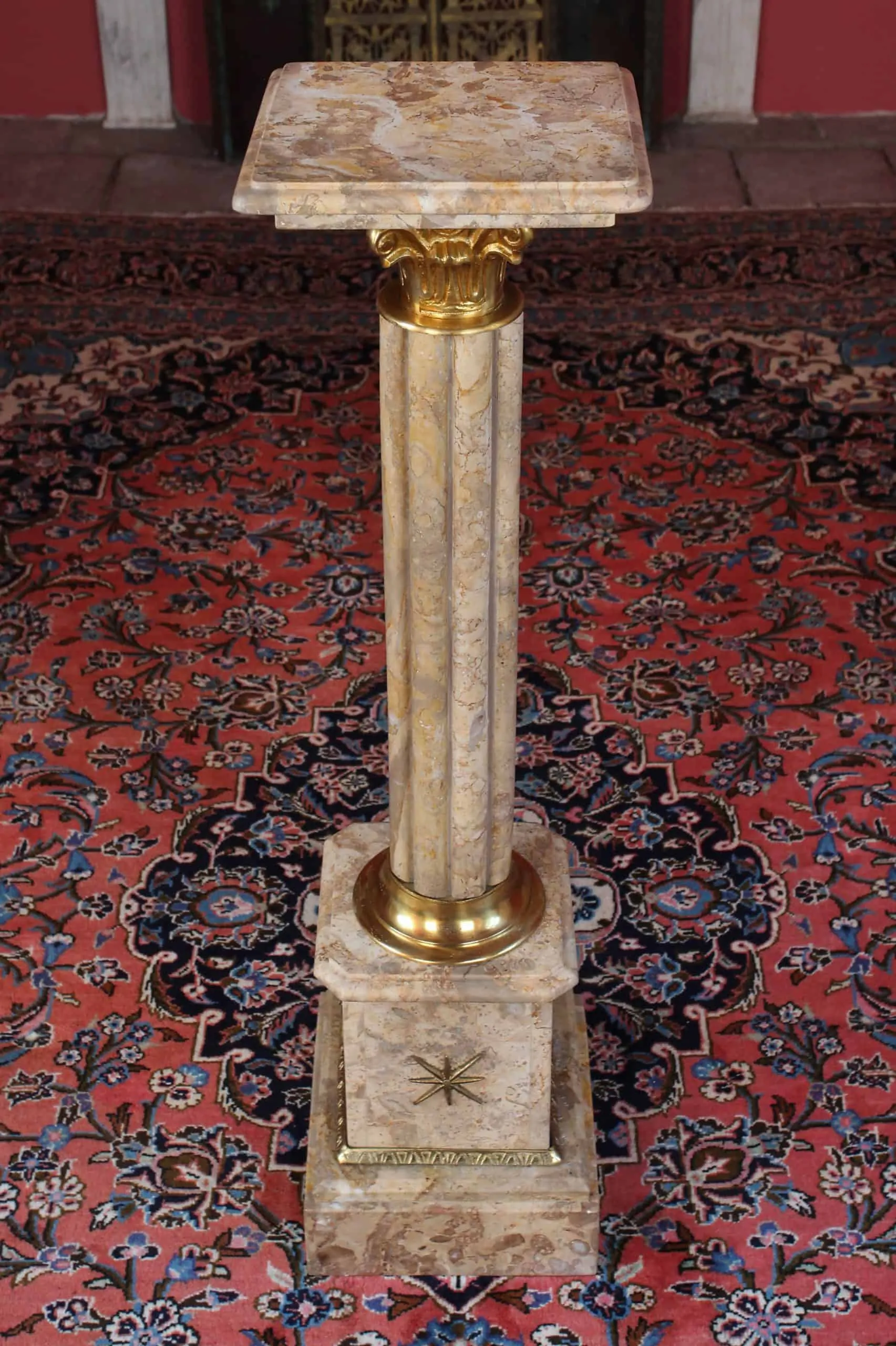 Párové sloupy  podstavce z mramoru - 2