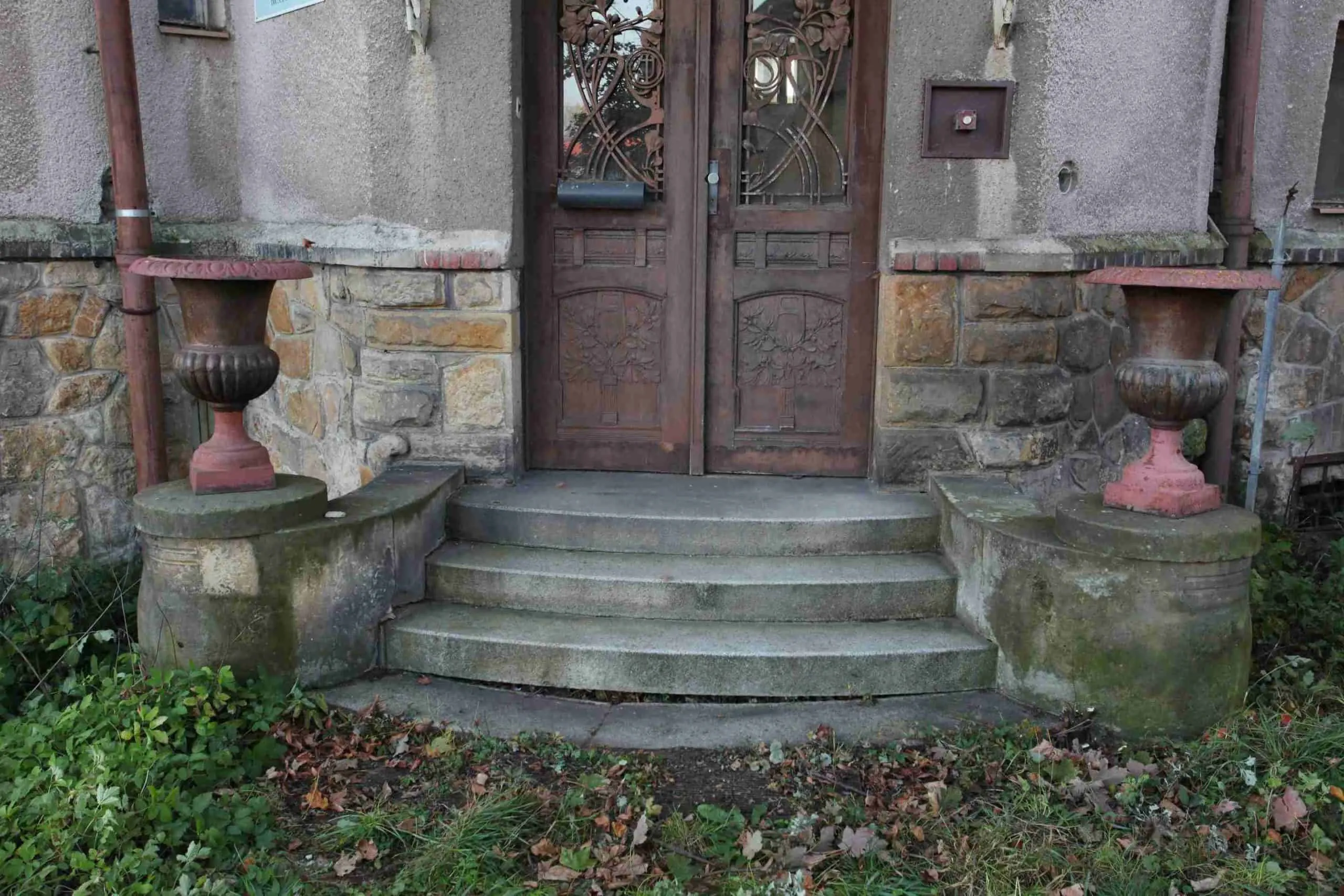 Starožitné litinové zahradní vázy výška 75 cm - 7