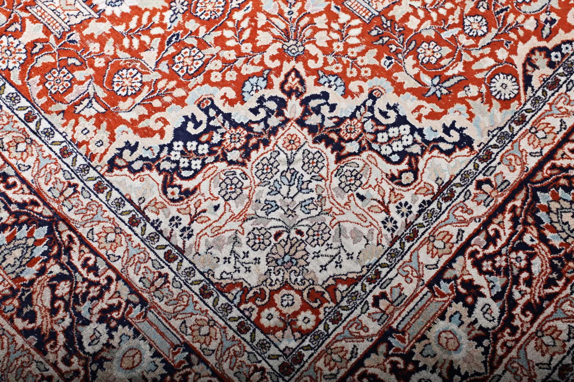 Hedvábný koberec z Kašmíru 293 x 181 cm - 5